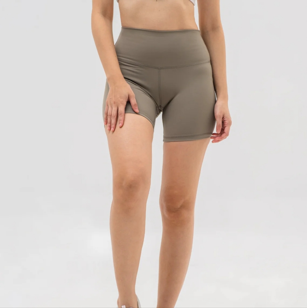 2/$30 ✨All In Motion Bike Shorts